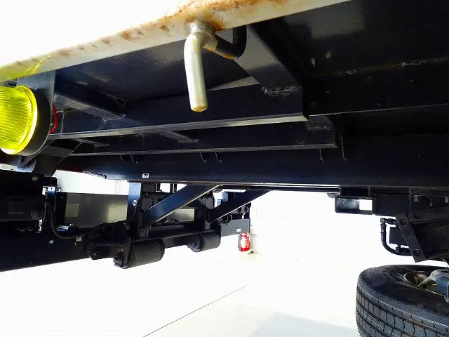 いすゞ エルフ 2RG-NPR88AN(2WD)の写真43