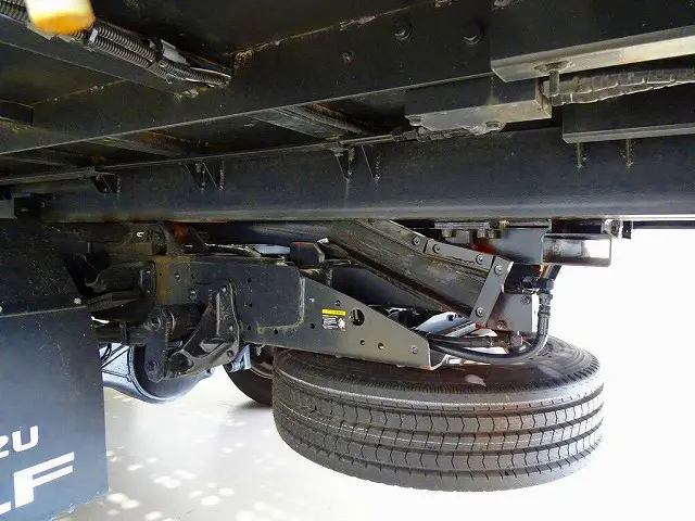 いすゞ エルフ 2RG-NPR88AN(2WD)の写真50