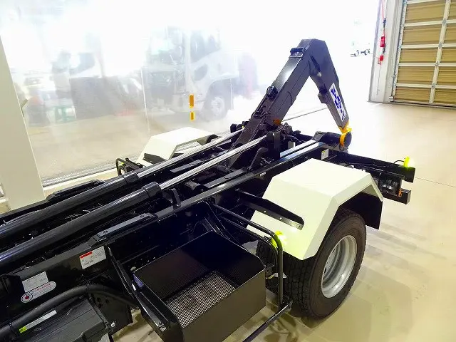 アームロール 新明和/CCA44-31 F25065241299 作業灯2個 キャブバックステップ付|いすゞ フォワード 2RG-FRR90S4(2WD)の写真31