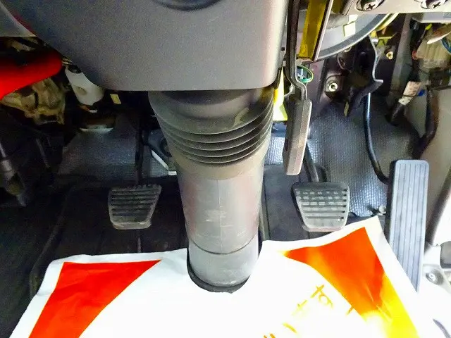 フロア5MT クラッチフリー付|いすゞ エルフ KRーNKR81LV(2WD)の写真13