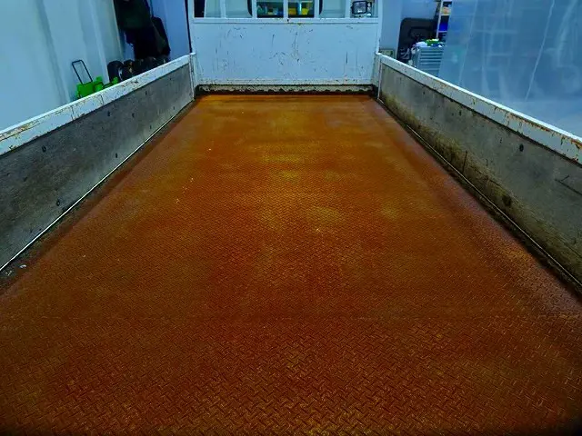 荷台内寸:440×180×40 古河ユニック/UC-28FS 三方開 左右リア支柱脱着可 荷台床縞鋼板 前立て鳥居鉄板張り/上部枕木/作業灯1個|いすゞ エルフ KRーNKR81LV(2WD)の写真15