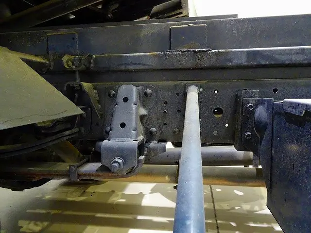 いすゞ エルフ KRーNKR81LV(2WD)の写真38