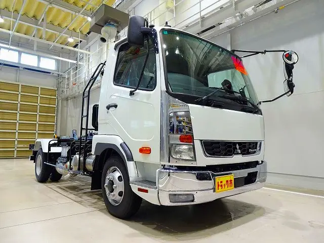 お問合せ管理No.J797　R7 ファイター 3.5t 標準ベッドレス アームロール 220ps PROグレード 未使用車|三菱 ファイター 2KG-FK72F(2WD)の写真2