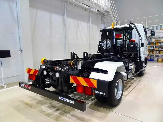 お問合せ管理No.J797　R7 ファイター 3.5t 標準ベッドレス アームロール 220ps PROグレード 未使用車|三菱 ファイター 2KG-FK72F(2WD)の写真3