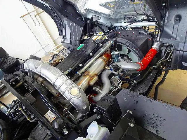 エンジンルーム|三菱 ファイター 2KG-FK72F(2WD)の写真36