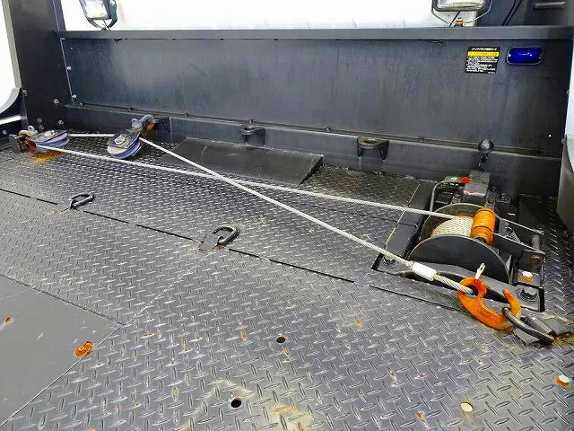 いすゞ エルフ 2RG-NPR88AN(2WD)の写真27