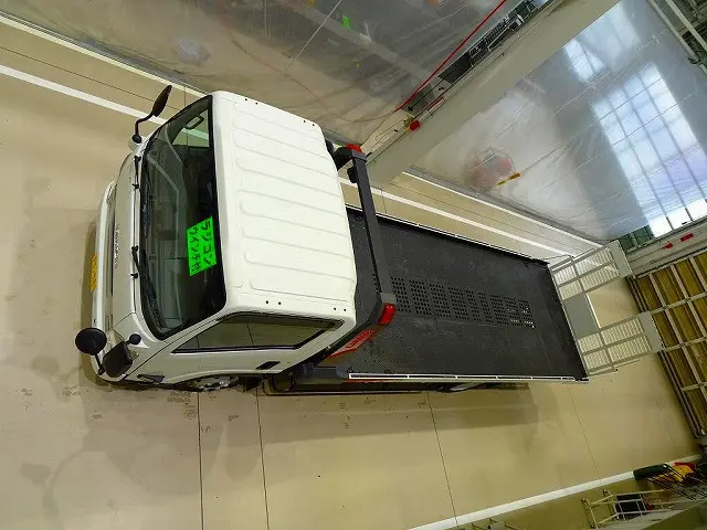 ☆ルームクリーニング&外装仕上げ済み☆|いすゞ エルフ 2RG-NPR88AN(2WD)の写真37