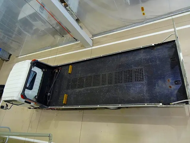 いすゞ エルフ 2RG-NPR88AN(2WD)の写真39