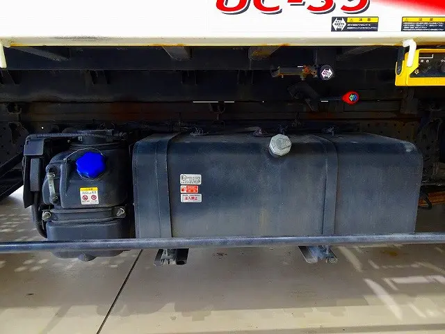 いすゞ エルフ 2RG-NPR88AN(2WD)の写真41