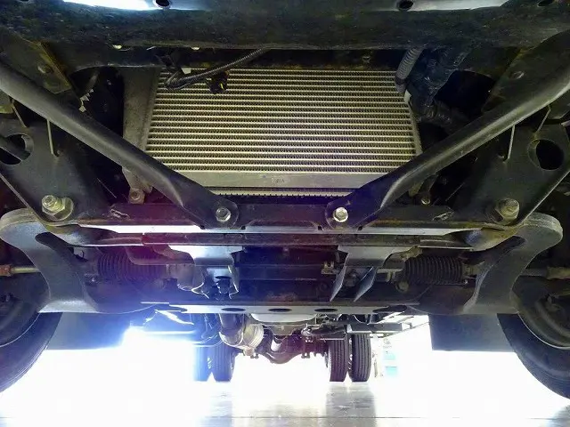 いすゞ エルフ 2RG-NPR88AN(2WD)の写真45