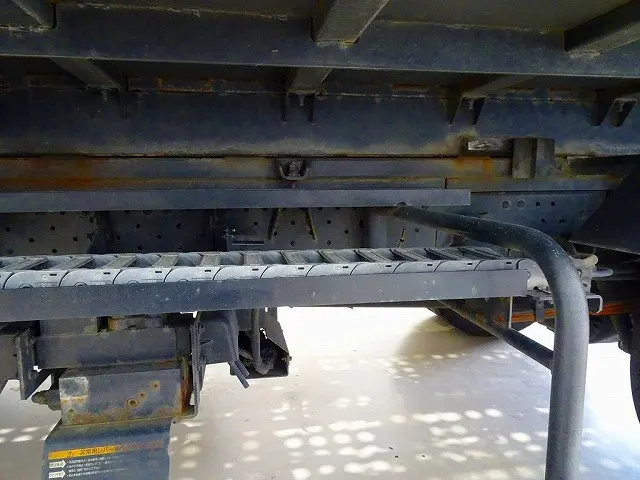 いすゞ エルフ 2RG-NPR88AN(2WD)の写真48