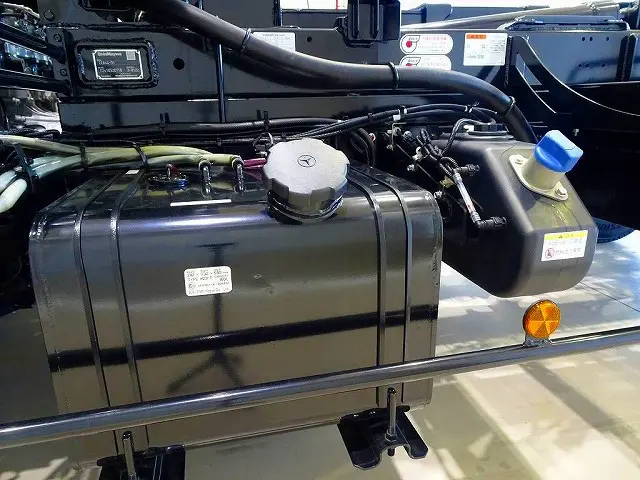 燃料タンク100L アドブルー|三菱 ファイター 2KG-FK72F(2WD)の写真38