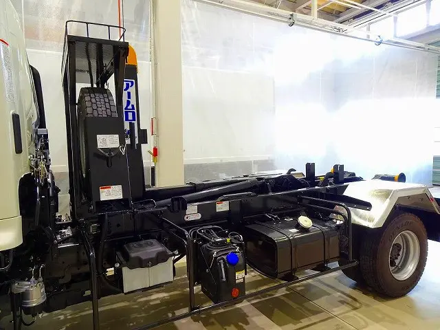 アームロール 新明和 CCA44-31 F2501521650 キャブバックステップ付 作業灯1個|日野 レンジャー 2KG-FD2ABA(2WD)の写真28