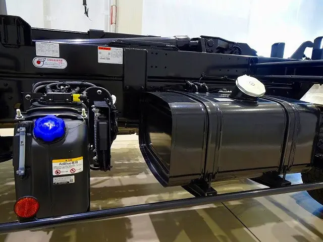 アドブルー 燃料タンク100L|日野 レンジャー 2KG-FD2ABA(2WD)の写真40