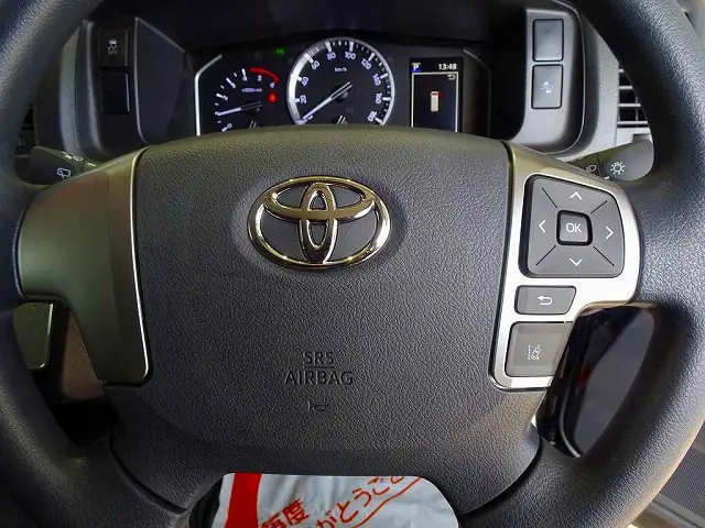 トヨタ ハイエースバン 3DF-GDH206V(4WD)の写真19