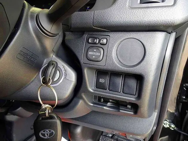 トヨタ ハイエースバン 3DF-GDH206V(4WD)の写真20