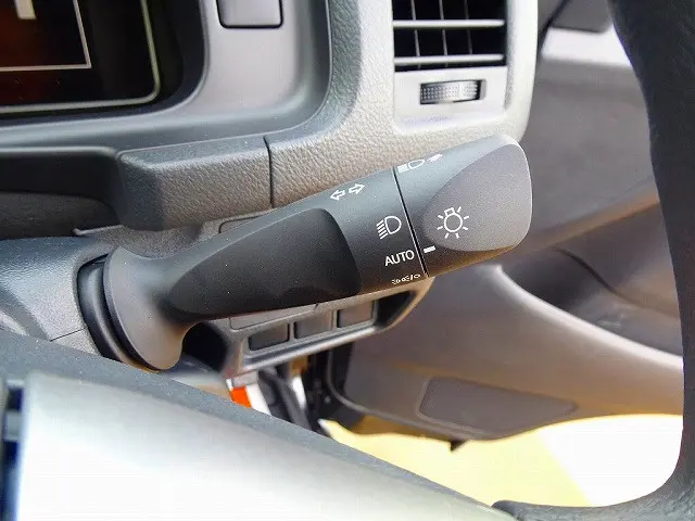 トヨタ ハイエースバン 3DF-GDH206V(4WD)の写真23