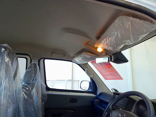 マツダ ボンゴバン 5BF-S413Z(4WD)の写真11