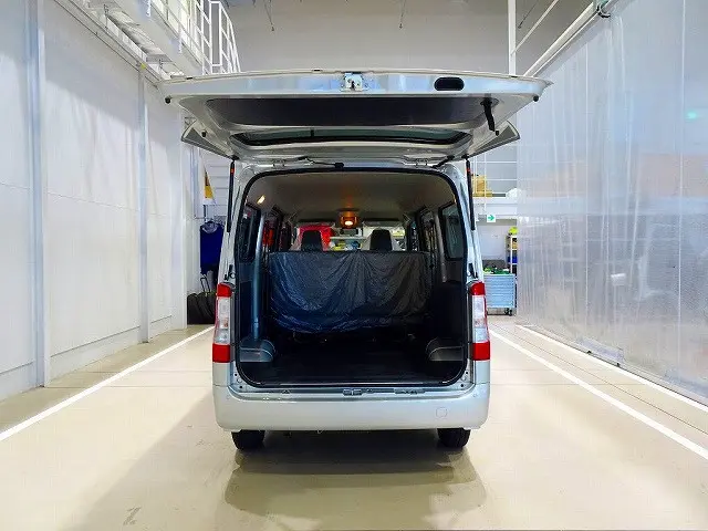 2/5人乗り　5ドア　リアヒーター　プライバシーガラス　リアガラス熱線|マツダ ボンゴバン 5BF-S413Z(4WD)の写真23