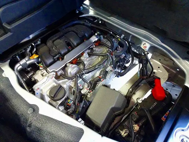 エンジンルーム|マツダ ボンゴバン 5BF-S413Z(4WD)の写真31