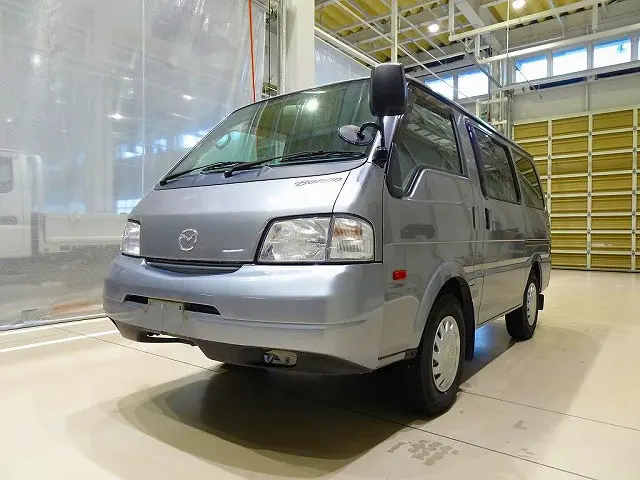 マツダ ボンゴトラック DBF-SLP2M(4WD)の写真1