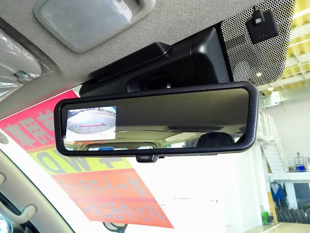 ルームミラー式バックモニター|トヨタ ハイエースバン 3DF-GDH206V(4WD)の写真14