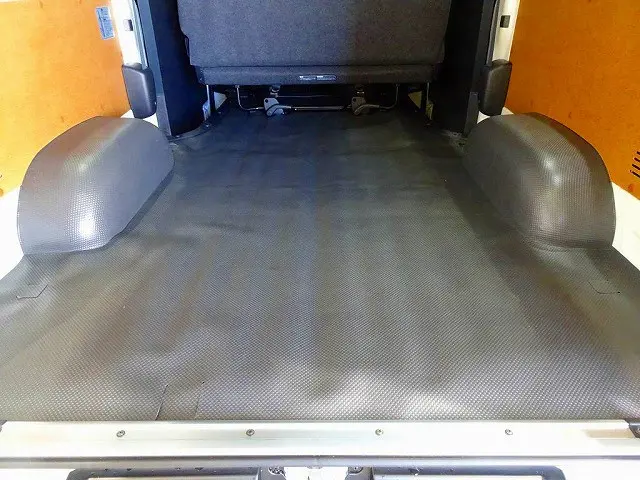 3/6人乗り 5ドア リアヒーター/クーラー クリアランスソナー プライバシーガラス バックドアガラス熱線 リアドア3枚イージークローザー付|トヨタ ハイエースバン 3DF-GDH206V(4WD)の写真30