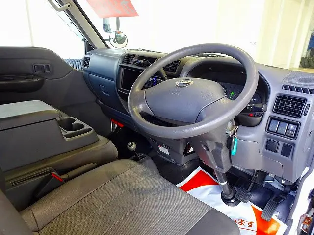 AC　PS　PW　SRS　ABS　キーレス　左ミラー電動角度調整　社外オーディオCD/AM/FMラジオ　ETC　リアガラス三面スモーク貼り　リアガラス熱線|日産 バネットバン ABF-SKP2MN(4WD)の写真5