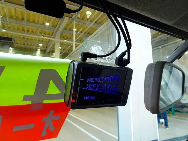 ドライブレコーダー|マツダ ボンゴバン DBF-SLP2M(4WD)の写真16