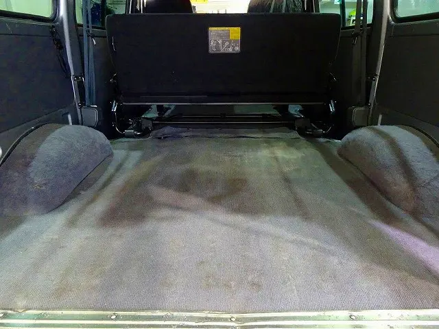 2人乗り 5ドア ハイルーフ　リアガラス熱線　リアバンパー中央けん引用ヒッチメンバー付|マツダ ボンゴバン DBF-SLP2M(4WD)の写真30