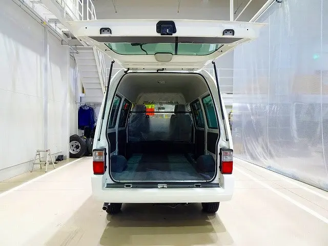 2人乗り 5ドア リアガラス熱線 間仕切りビニールカーテン付 プライバシーガラス|マツダ ボンゴバン ABF-SKP2M(4WD)の写真18