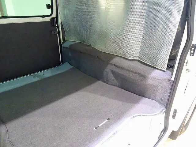 2人乗り 5ドア リアガラス熱線 間仕切りビニールカーテン付 プライバシーガラス|マツダ ボンゴバン ABF-SKP2M(4WD)の写真24