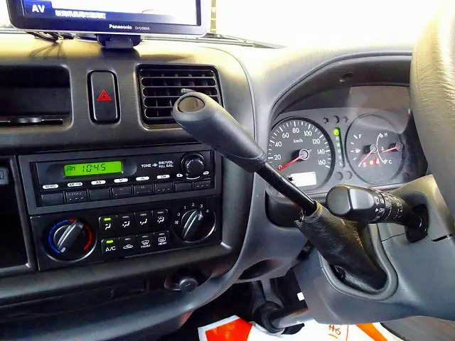 コラムAT　2ペダル|マツダ ボンゴバン DBF-SLP2M(4WD)の写真18