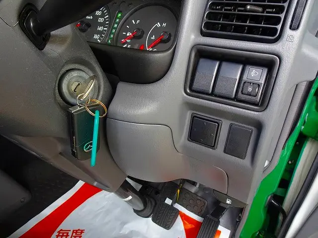 マツダ ボンゴバン DBF-SLP2M(4WD)の写真15