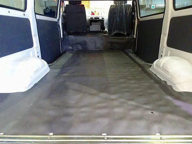 2人乗り　5ドア　リアガラス3面スモーク貼り　リアガラス熱線|マツダ ボンゴバン DBF-SLP2M(4WD)の写真27