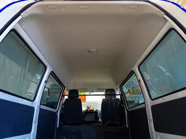 2人乗り　5ドア　リアガラス3面スモーク貼り　リアガラス熱線|マツダ ボンゴバン DBF-SLP2M(4WD)の写真28