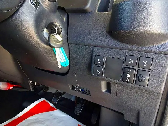 トヨタ タウンエースバン 5BF-S413M(4WD)の写真16