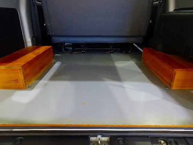 2/5人乗り 5ドア リアヒーター リアガラス熱線 荷室床木製板敷(脱着可) アルミホイール|トヨタ タウンエースバン 5BF-S413M(4WD)の写真27