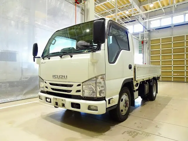 いすゞ エルフ 2RG-NKS88A(4WD)の写真1