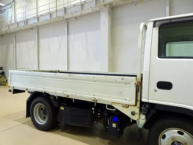 いすゞ エルフ 2RG-NKS88A(4WD)の写真22