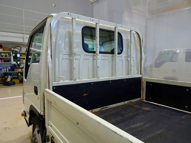 いすゞ エルフ 2RG-NKS88A(4WD)の写真25