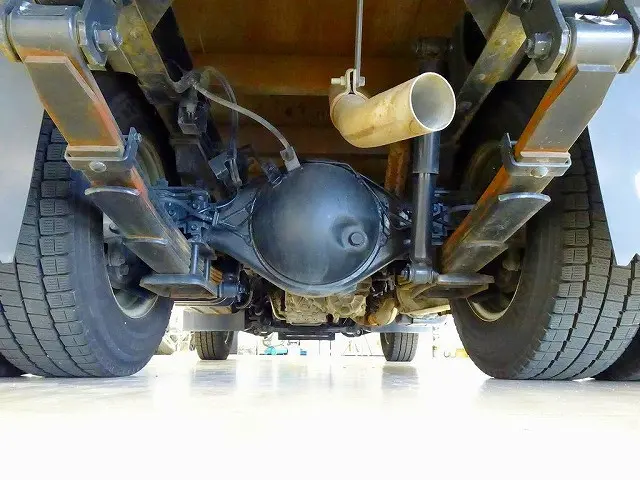 いすゞ エルフ 2RG-NKS88A(4WD)の写真34