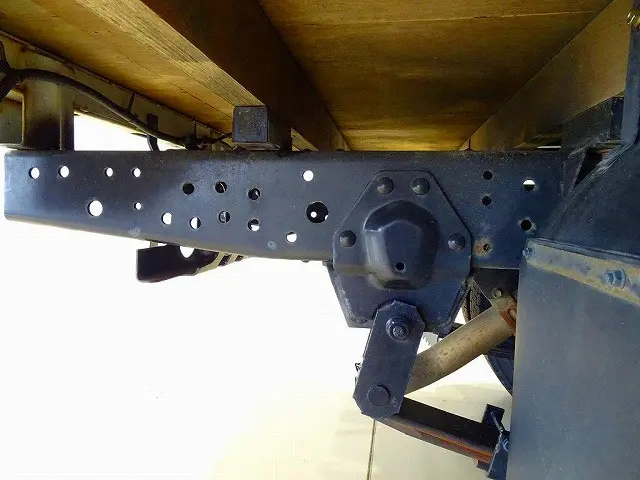 いすゞ エルフ 2RG-NKS88A(4WD)の写真38
