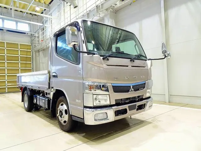 三菱 キャンター 2RG-FBA20(2WD)の写真2