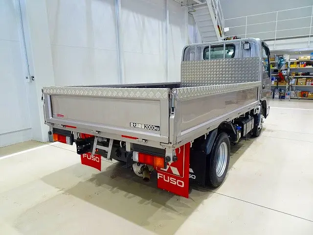 三菱 キャンター 2RG-FBA20(2WD)の写真3