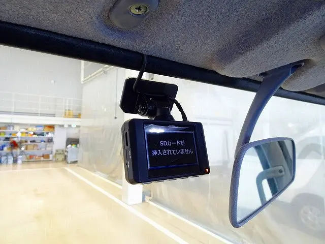 三菱 キャンター 2RG-FBA20(2WD)の写真15