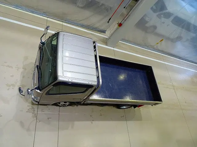 三菱 キャンター 2RG-FBA20(2WD)の写真28