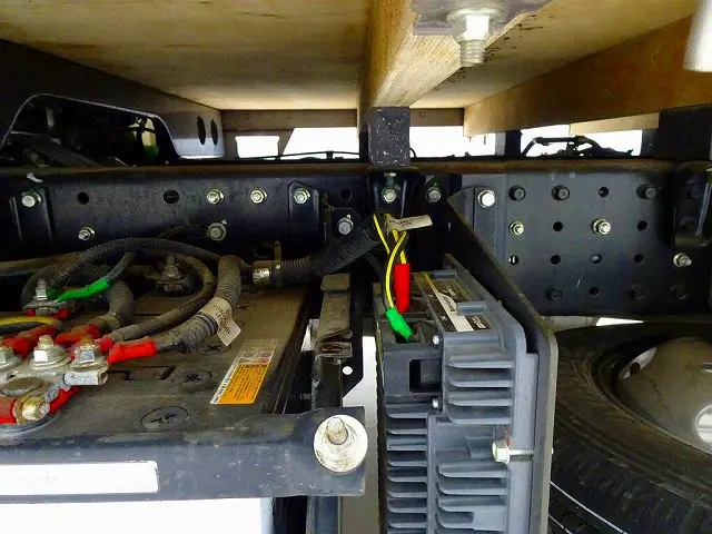 三菱 キャンター 2RG-FBA20(2WD)の写真30