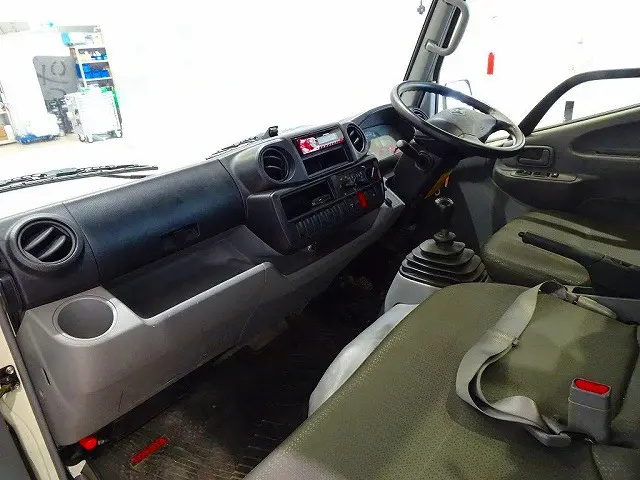 トヨタ トヨエース LDF-KDY281(4WD)の写真7