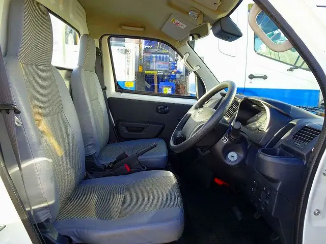 マツダ ボンゴトラック 5BF-S413F(4WD)の写真6